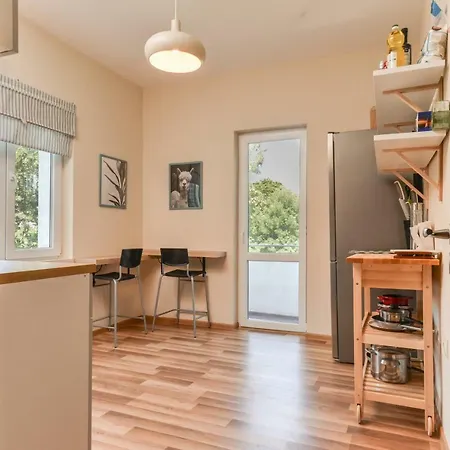 Cute Two Bedroom On Murphy Street * Sofia
