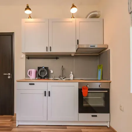 Cute Two Bedroom On Murphy Street Sofia