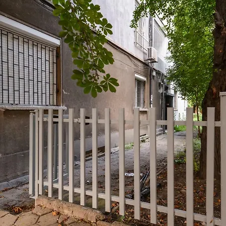 Cute Two Bedroom On Murphy Street Apartament *